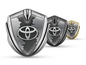 Toyota Metal Emblema Insignia Exclusivo Trazo Deriva Vista
